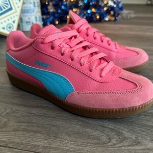 Puma Sneakers in Pink and Blue